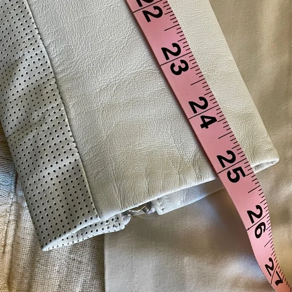 S: Leather Banana Republic Jacket Winter White Classic Elegant NWOT New! - Picture 9 of 10